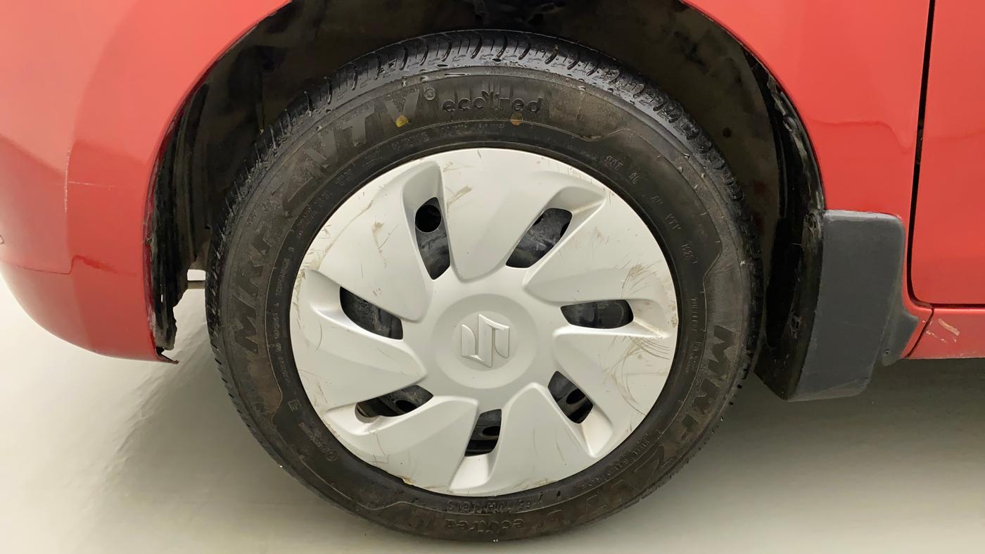 2015 Maruti Celerio VXI CNG, CNG, Manual, 73,915 km, Left Front Wheel