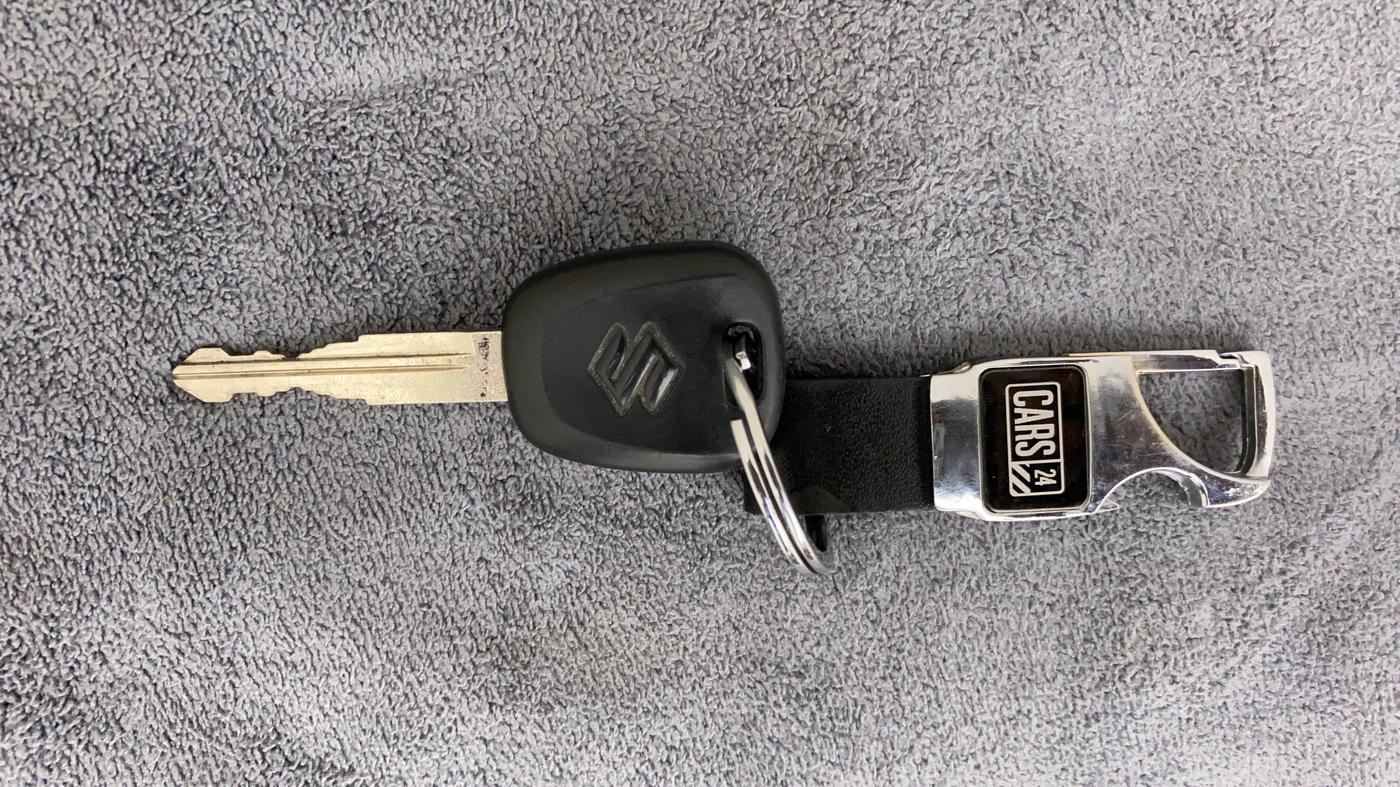2015 Maruti Celerio VXI CNG, CNG, Manual, 73,915 km, Key Close Up