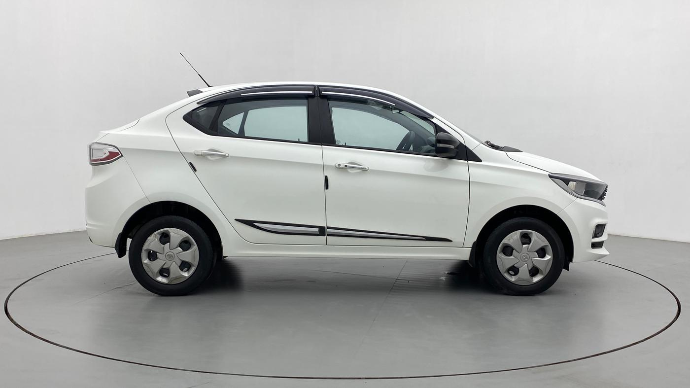 2022 Tata TIGOR XZ CNG, CNG, Manual, 24,880 km, Right Side View