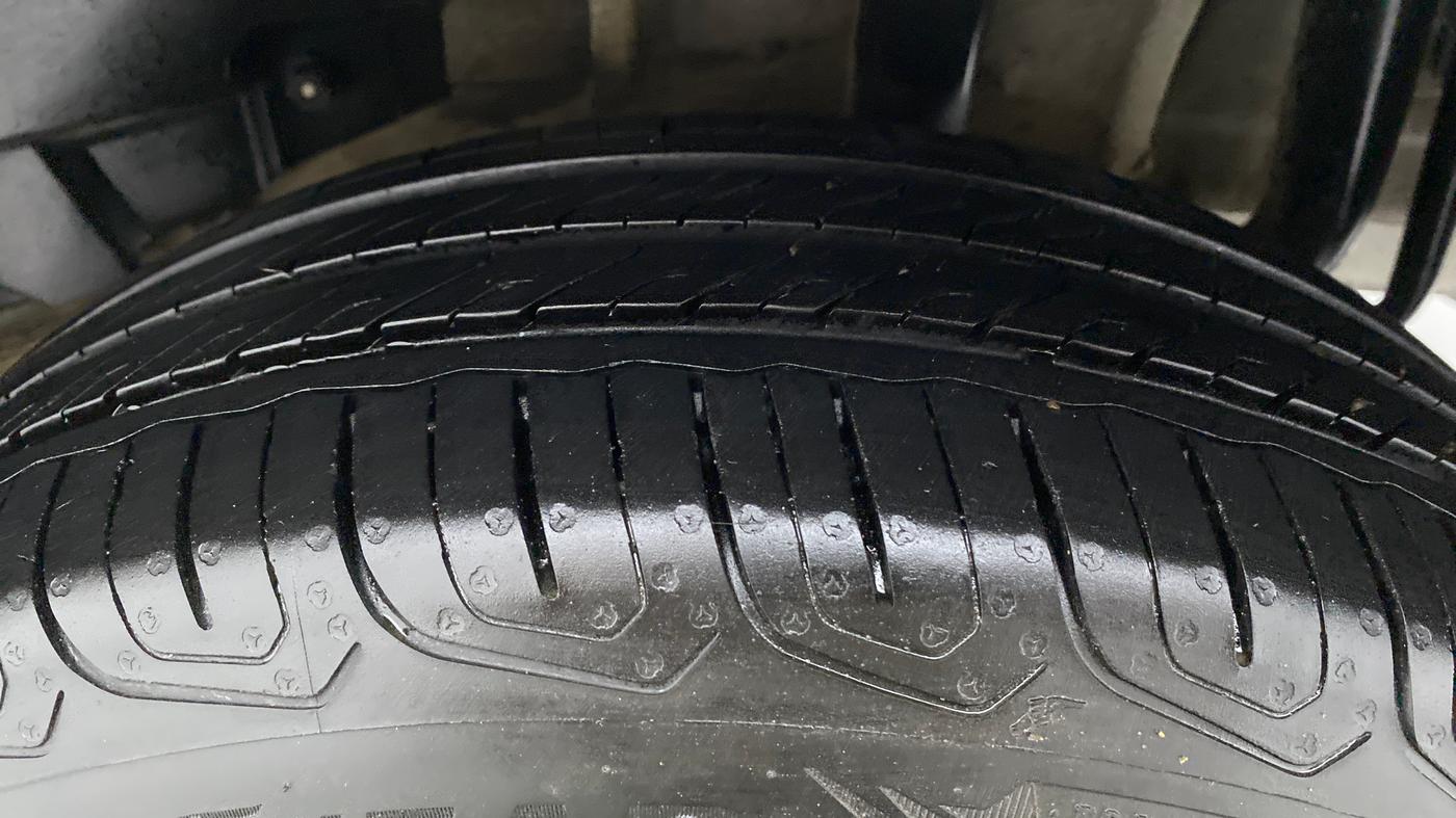 2022 Tata TIGOR XZ CNG, CNG, Manual, 24,880 km, Left Rear Tyre Tread