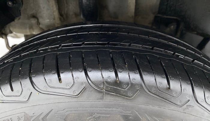 2022 Tata TIGOR XZ CNG, CNG, Manual, 24,880 km, Right Rear Tyre Tread
