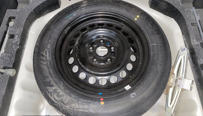 2023 Maruti BREZZA VXI SMART HYBRID, Petrol, Manual, 33,093 km, Spare Tyre