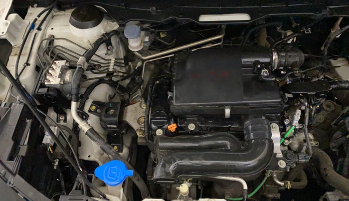 2023 Maruti BREZZA VXI SMART HYBRID, Petrol, Manual, 33,093 km, Engine View - Right