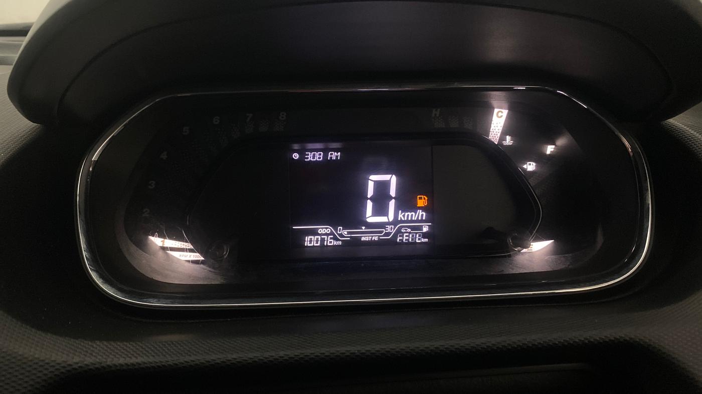 2022 Tata Tiago XT PETROL, Petrol, Manual, 10,140 km, Odometer Image