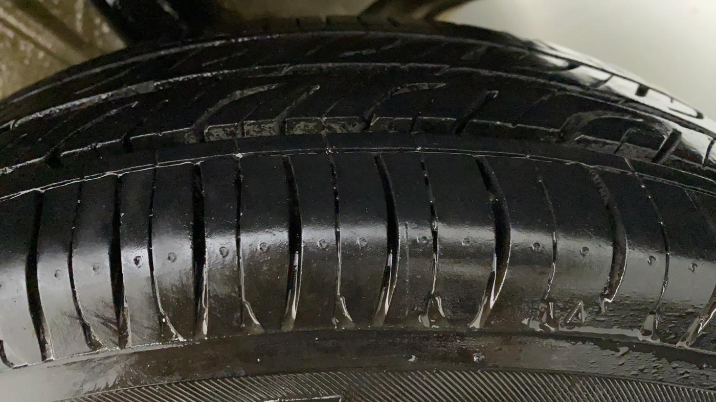 2020 Maruti New Wagon-R LXI CNG 1.0, CNG, Manual, 55,700 km, Left Rear Tyre Tread