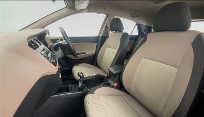 2019 Hyundai Elite i20 1.2 MAGNA PLUS VTVT, Petrol, Manual, 14,904 km, Right Side Front Door Cabin