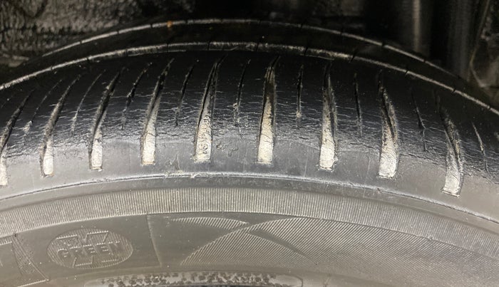 2018 Toyota YARIS G CVT, Petrol, Automatic, 65,700 km, Left Rear Tyre Tread