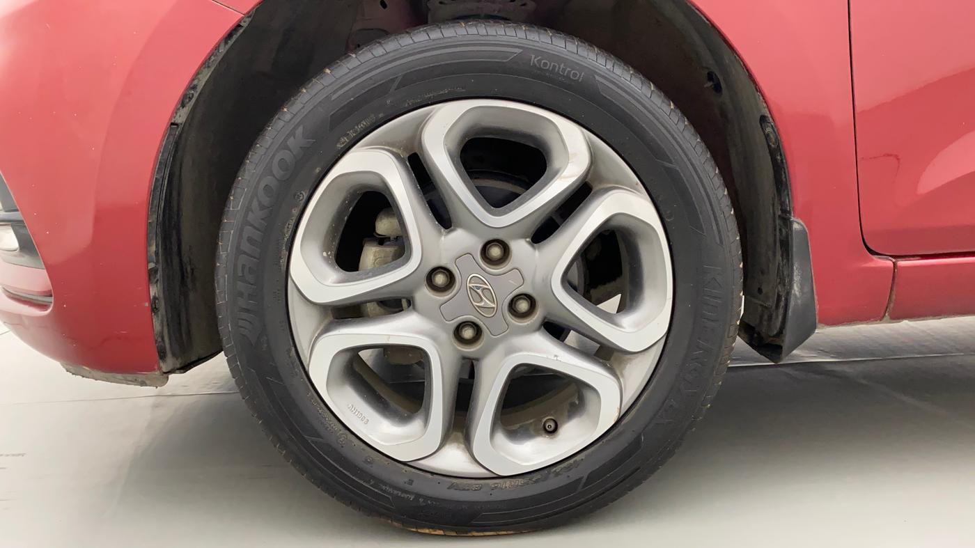 2019 Hyundai Elite i20 SPORTZ PLUS 1.2 DUAL TONE, Petrol, Manual, 32,325 km, Left Front Wheel