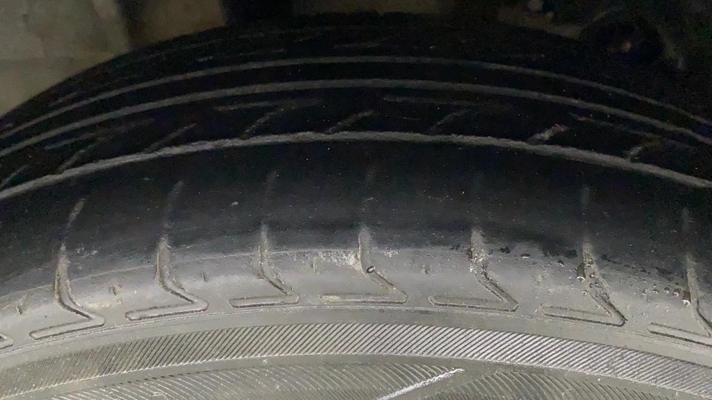 2018 Tata Tiago XZA PETROL, Petrol, Automatic, 84,222 km, Right Rear Tyre Tread