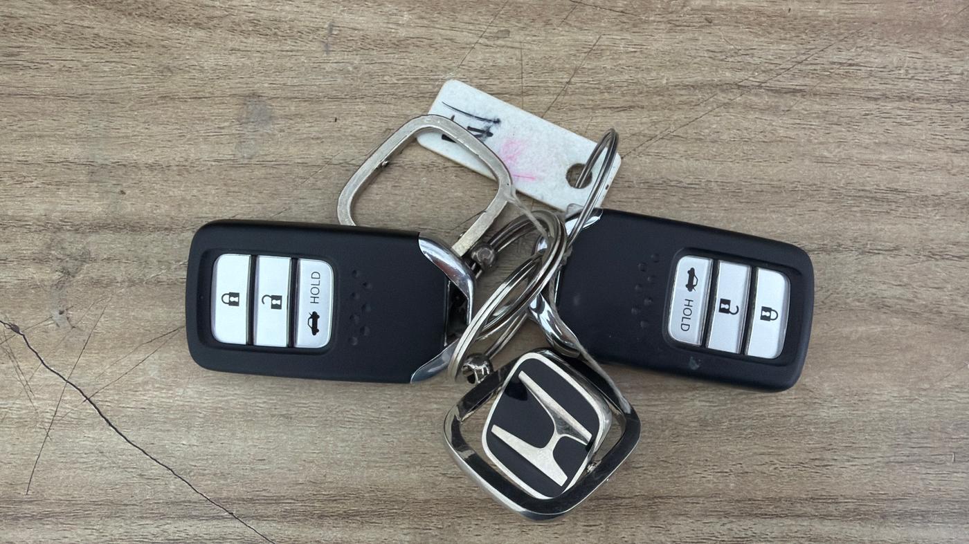 2021 Honda City 1.5L I-VTEC VX, Petrol, Manual, 29,396 km, Key Close Up