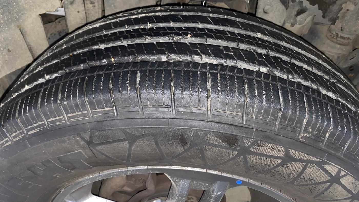 2021 Mahindra Thar LX HT PETROL 4WD MT, Petrol, Manual, 1,02,170 km, Right Front Tyre Tread