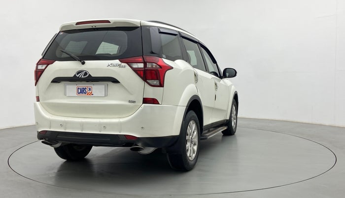 2019 Mahindra XUV500 W9, Diesel, Manual, 98,098 km, Right Back Diagonal