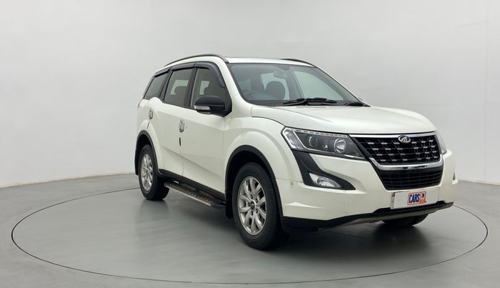 2019 Mahindra XUV500 W9, Diesel, Manual, 98,098 km, Right Front Diagonal