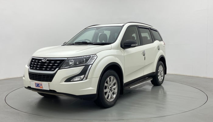 2019 Mahindra XUV500 W9, Diesel, Manual, 98,098 km, Left Front Diagonal