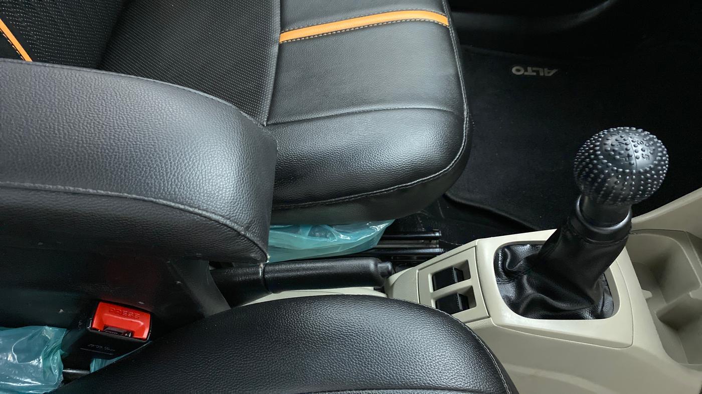 2020 Maruti Alto VXI, Petrol, Manual, 10,420 km, Gear Lever