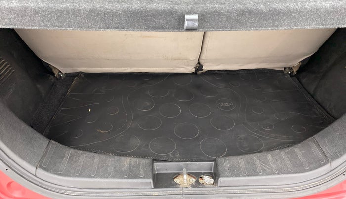 2016 Maruti Wagon R 1.0 VXI, Petrol, Manual, 35,690 km, Boot Inside