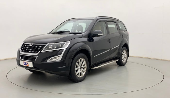 2019 Mahindra XUV500 W9, Diesel, Manual, 45,465 km, Left Front Diagonal