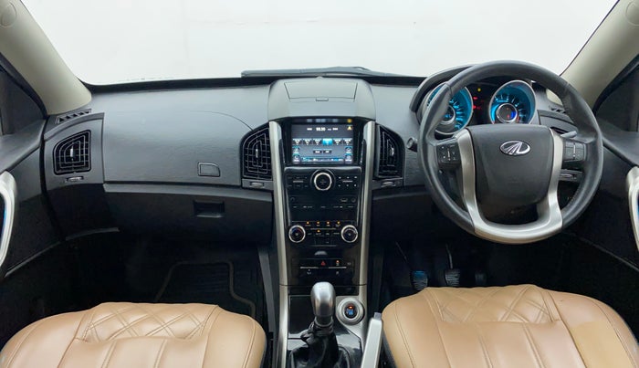 2019 Mahindra XUV500 W9, Diesel, Manual, 45,465 km, Dashboard