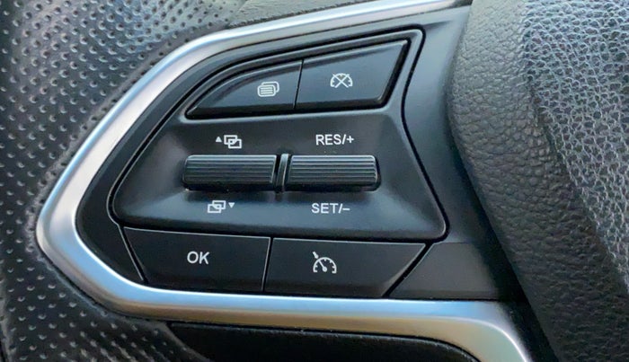 2019 MG HECTOR SHARP DCT PETROL, Petrol, Automatic, 18,570 km, Adaptive Cruise Control