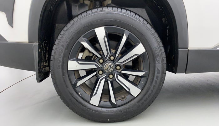 2019 MG HECTOR SHARP DCT PETROL, Petrol, Automatic, 18,570 km, Right Rear Wheel