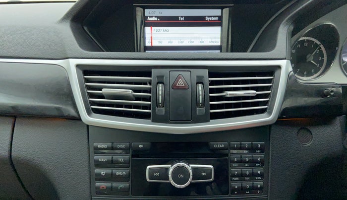 2013 Mercedes Benz E Class E 200 AVANTGARDE, Petrol, Automatic, 41,021 km, Infotainment System