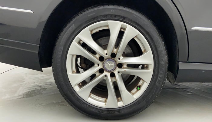 2013 Mercedes Benz E Class E 200 AVANTGARDE, Petrol, Automatic, 41,021 km, Right Rear Wheel