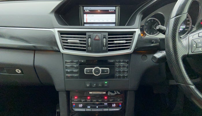 2013 Mercedes Benz E Class E 200 AVANTGARDE, Petrol, Automatic, 41,021 km, Air Conditioner