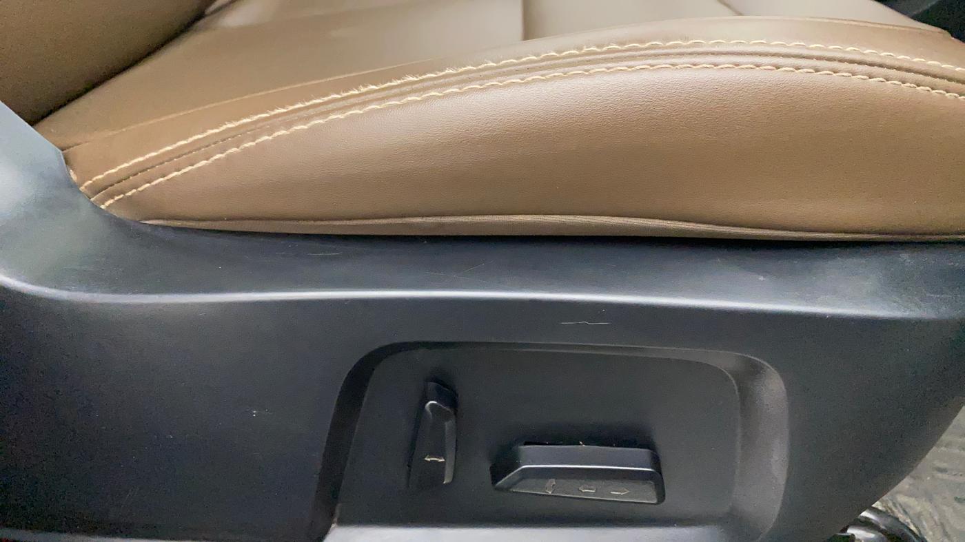 2020 Tata Harrier XZ PLUS 2.0L, Diesel, Manual, 65,087 km, Driver Side Adjustment Panel