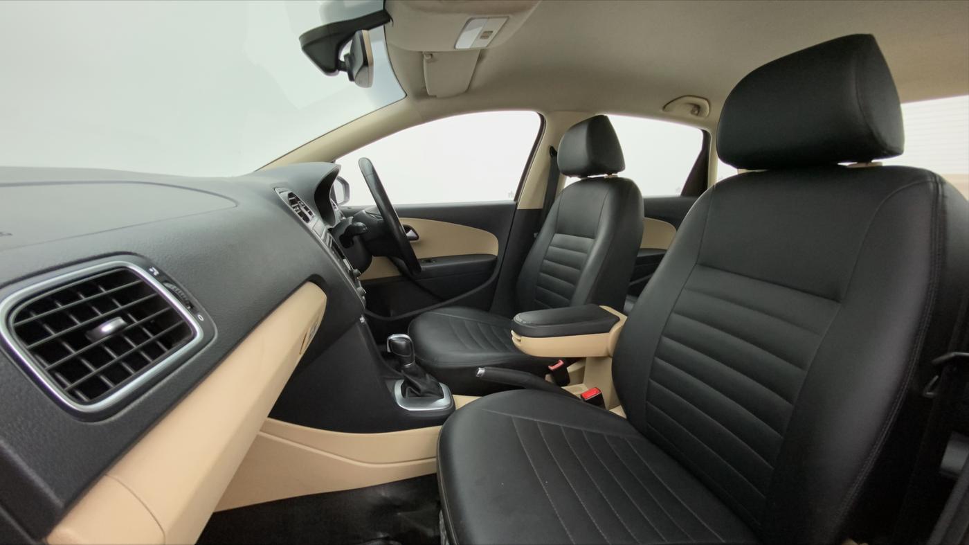 2017 Volkswagen Ameo HIGHLINE DSG 1.5 DIESEL , Diesel, Automatic, 58,825 km, Right Side Front Door Cabin