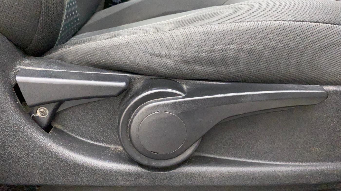 2018 Tata NEXON XZA PLUS PETROL DUAL TONE, Petrol, Automatic, 59,726 km, Driver Side Adjustment Panel