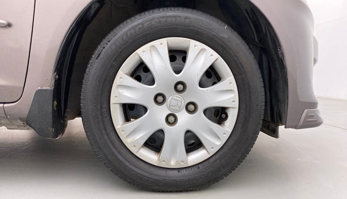 2013 Honda Amaze 1.2 SMT I VTEC, Petrol, Manual, 64,030 km, Right Front Wheel