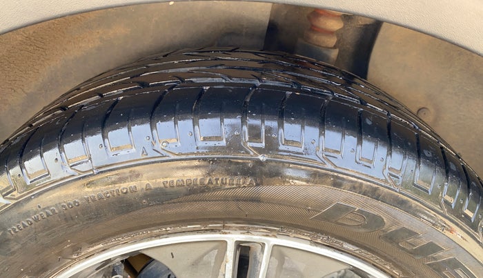 2017 Hyundai Creta SX PLUS AT 1.6 PETROL, Petrol, Automatic, 20,458 km, Left Rear Tyre Tread