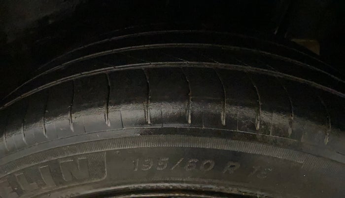 2022 Tata NEXON XM PLUS SUNROOF PETROL, Petrol, Manual, 56,339 km, Left Rear Tyre Tread