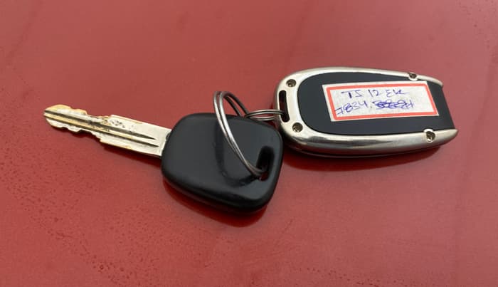 2018 Maruti Alto 800 LXI O, Petrol, Manual, 75,306 km, Key Close Up