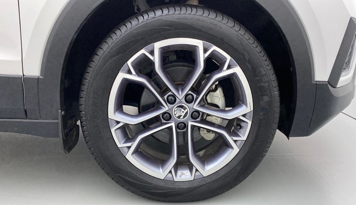 2022 Skoda KUSHAQ STYLE 1.0TSI MT, Petrol, Manual, 1,176 km, Right Front Wheel