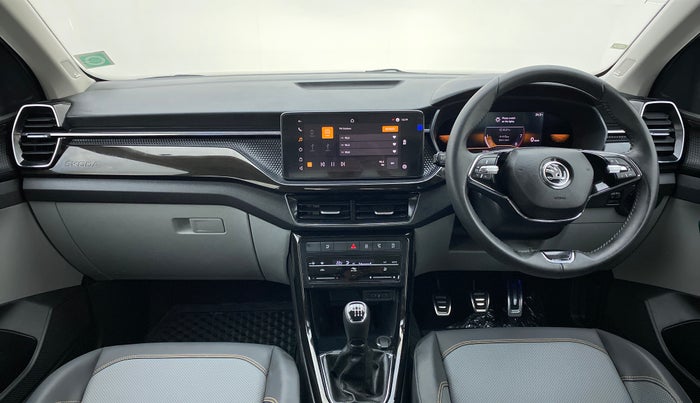 2022 Skoda KUSHAQ STYLE 1.0TSI MT, Petrol, Manual, 1,176 km, Dashboard