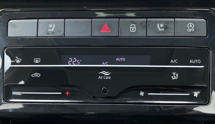 2022 Skoda KUSHAQ STYLE 1.0TSI MT, Petrol, Manual, 1,176 km, Automatic Climate Control