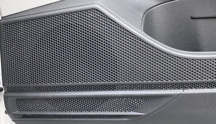 2022 Skoda KUSHAQ STYLE 1.0TSI MT, Petrol, Manual, 1,176 km, Speaker