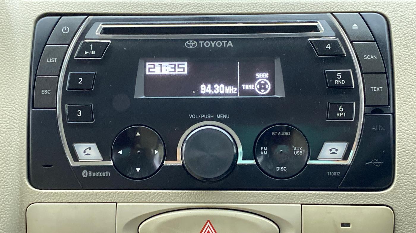 2014 Toyota Etios V, Petrol, Manual, 23,542 km, Infotainment System