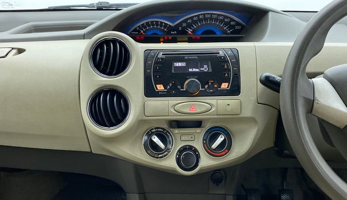 2014 Toyota Etios V, Petrol, Manual, 23,542 km, Air Conditioner