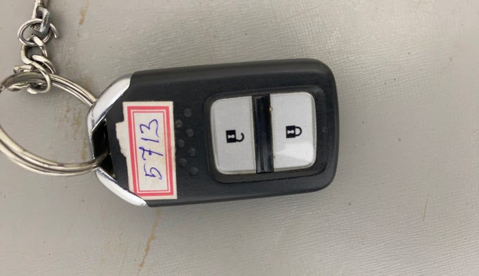 2016 Honda BR-V 1.5L I-VTEC V CVT, Petrol, Automatic, 39,257 km, Key Close Up