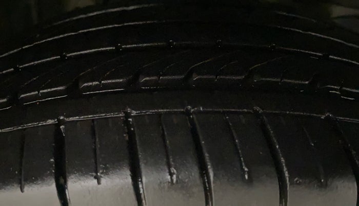 2016 Honda BR-V 1.5L I-VTEC V CVT, Petrol, Automatic, 39,257 km, Right Front Tyre Tread