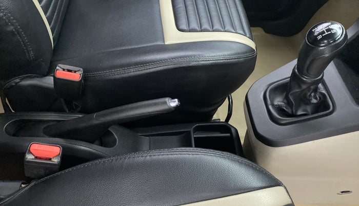 2019 Maruti New Wagon-R VXI 1.2L, Petrol, Manual, 43,086 km, Gear Lever