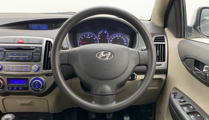 2012 Hyundai i20 MAGNA (O) 1.2, Petrol, Manual, 57,215 km, Steering Wheel Close Up