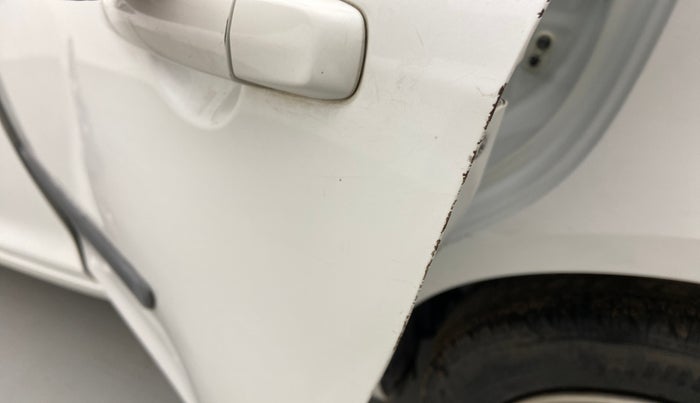 2017 Maruti Swift VDI ABS, Diesel, Manual, 1,15,858 km, Rear left door - Slight discoloration