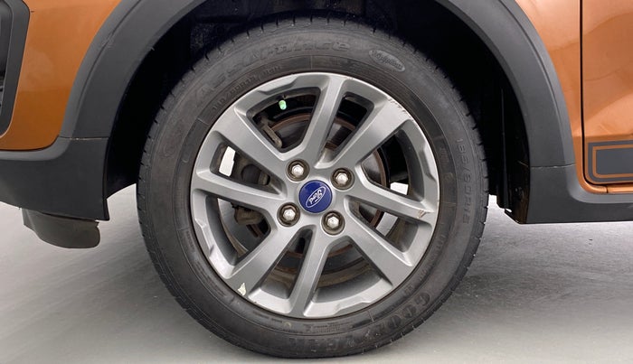 2018 Ford FREESTYLE TITANIUM Plus 1.5 TDCI MT, Diesel, Manual, 25,633 km, Left Front Wheel