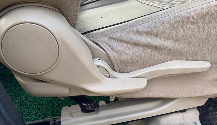 2021 Maruti Dzire ZXI Plus, Petrol, Manual, 49,274 km, Driver Side Adjustment Panel