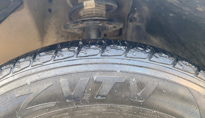 2021 Maruti Dzire ZXI Plus, Petrol, Manual, 49,274 km, Right Front Tyre Tread