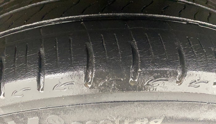 2023 Hyundai GRAND I10 NIOS SPORTZ 1.2 KAPPA VTVT, Petrol, Manual, 39,373 km, Left Rear Tyre Tread