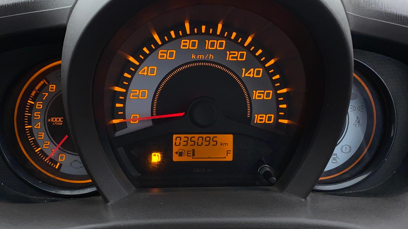 2013 Honda Brio S MT, Petrol, Manual, 35,091 km, Odometer Image